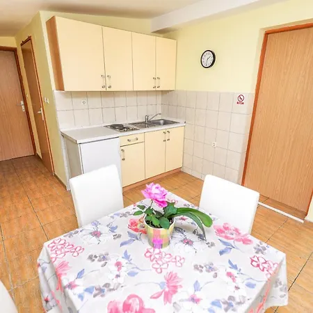 Apartment Magdalena *