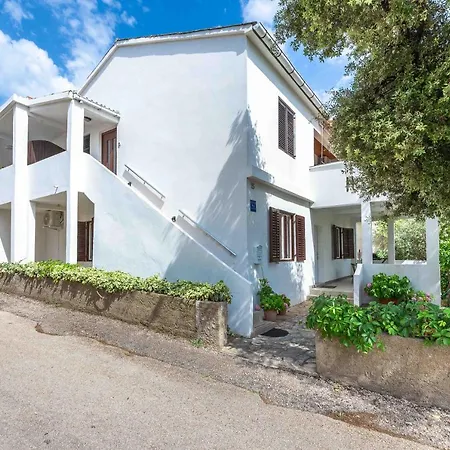 Magdalena Apartment Mandre