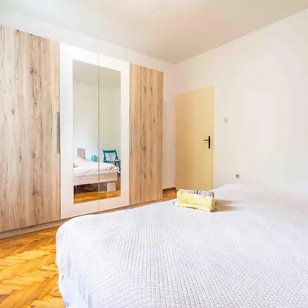 Magdalena Apartament Mandre