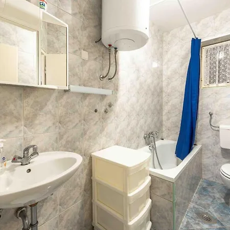 Apartament Magdalena Mandre